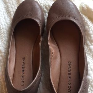 🌿NWOT Lucky Brand flats🌿